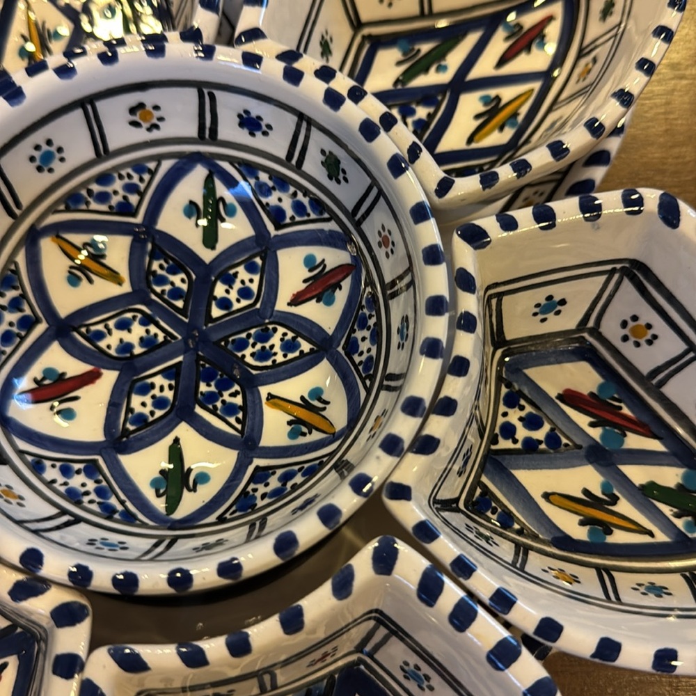 Stunning star shaped serving dish - Picture 2 of 7